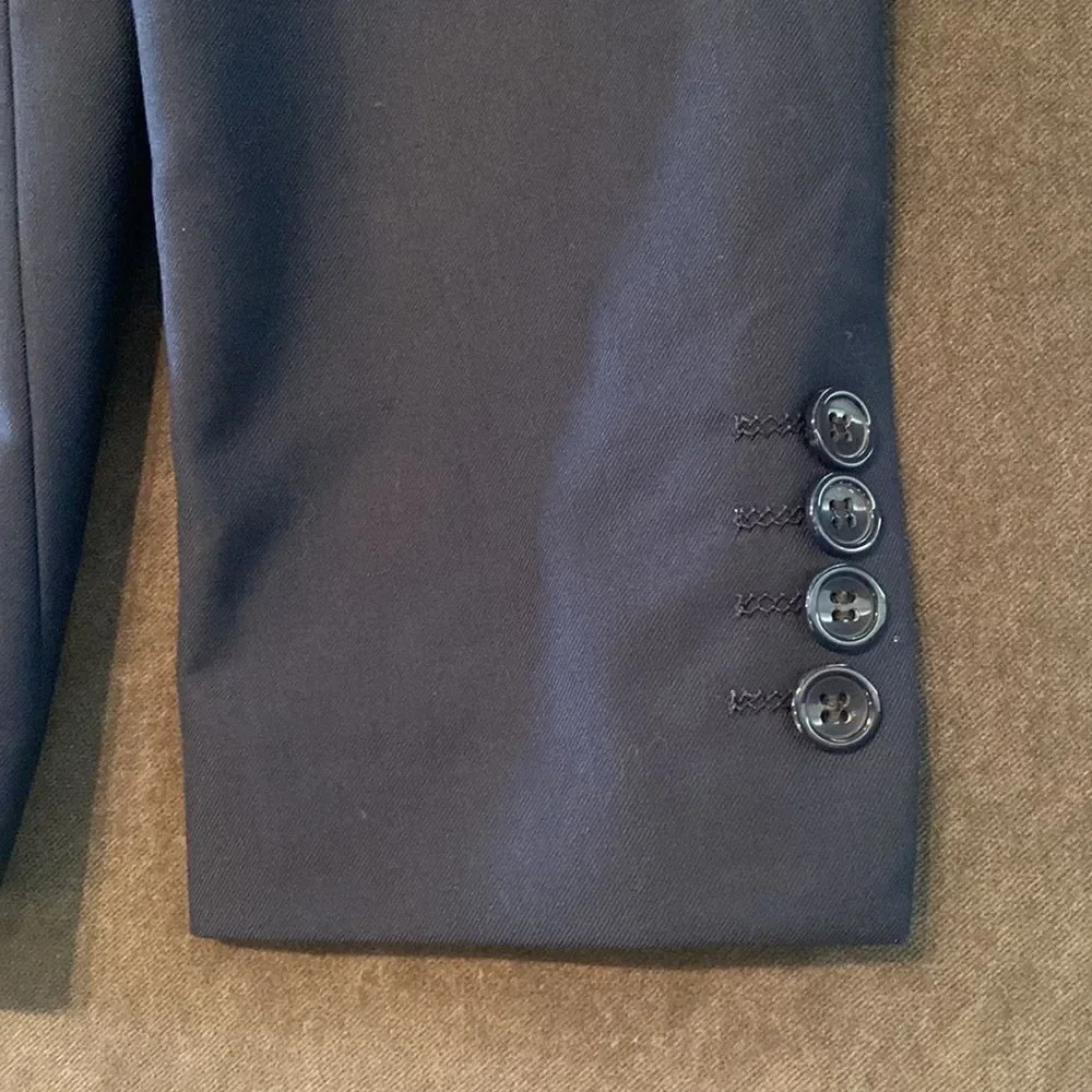 Men’s 2 Piece Suit Navy Slim Fit TwoButton NotchedLapel Size 36 Jacket 32 Pants
